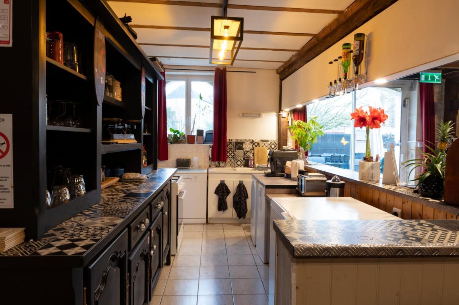 L'Entre Deux Vignes Bed & Breakfast Brizambourg Exterior photo
